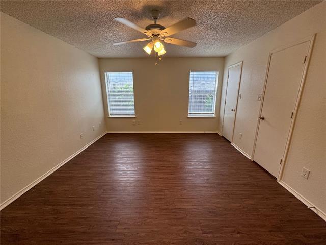 Building Photo - 4024 Periwinkle Dr