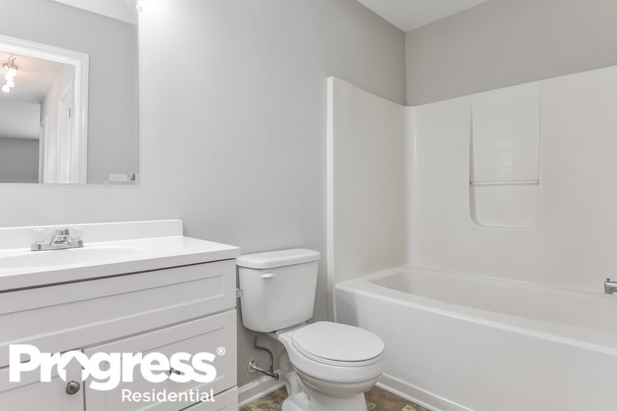 Building Photo - 5816 Ricker Rd