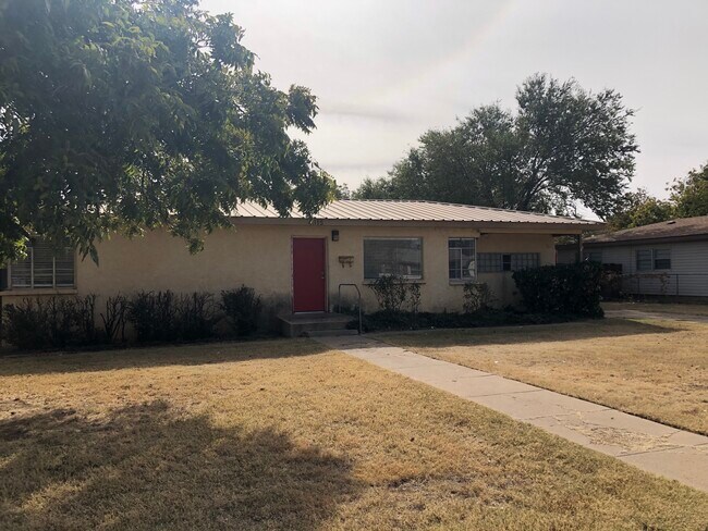 Building Photo - 4515 40th St