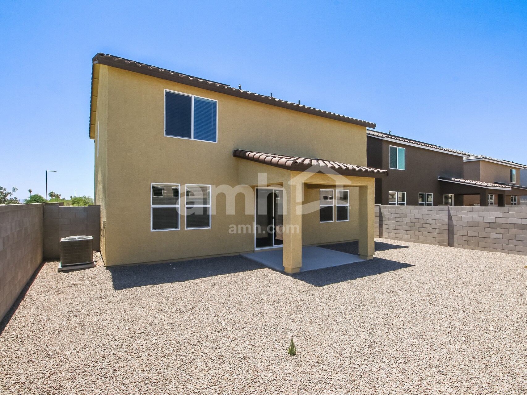 Building Photo - 20177 W Thomas Rd