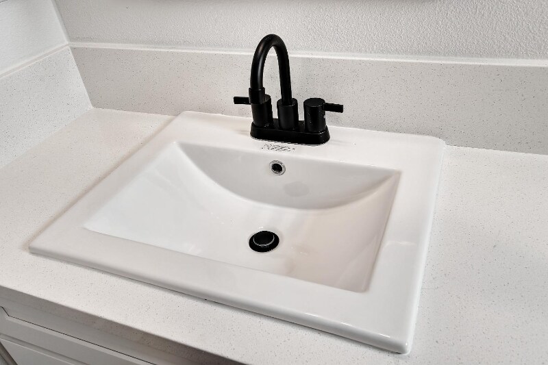 Building Photo - 2841 Utah Ave