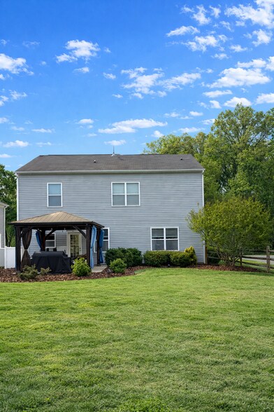 Building Photo - 3606 Exbury Gardens Dr