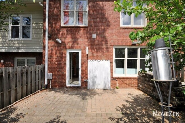 Building Photo - 2708 Dilworth Heights Ln