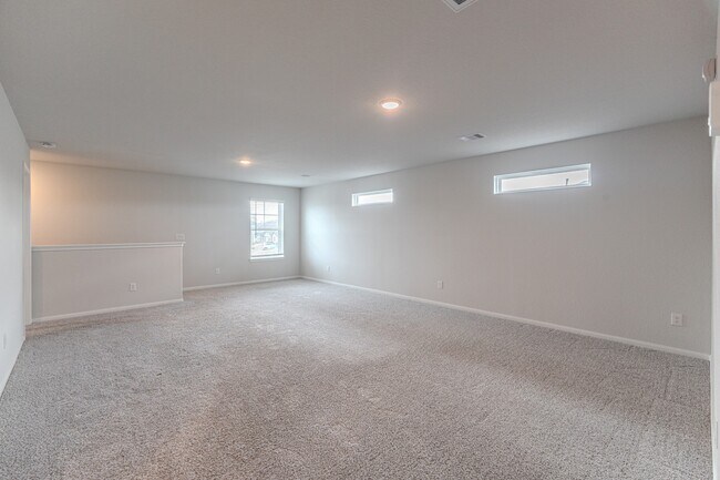 Building Photo - 100 Ashe Juniper Wy