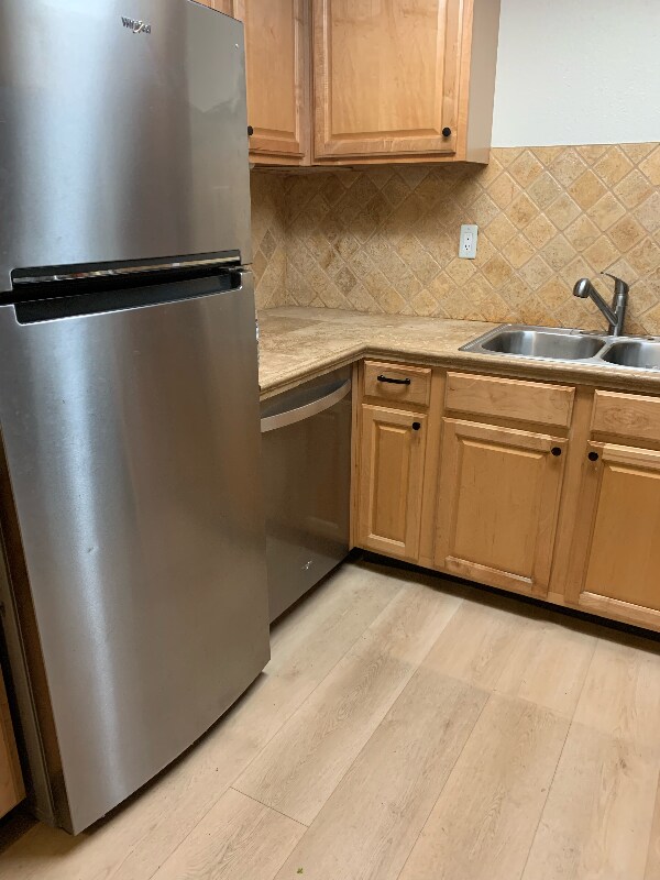 Building Photo - 224 Woodland Pkwy