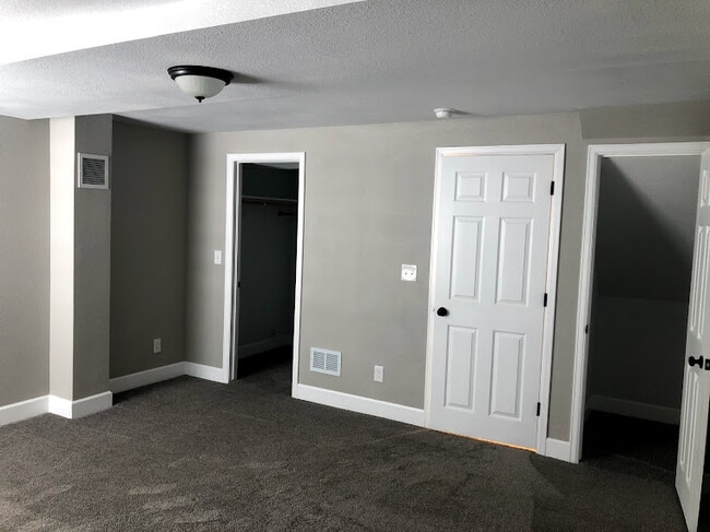 Building Photo - 2955 West Stuart Street Unit 7