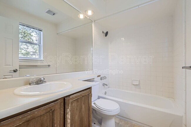 Building Photo - 12404 E Tennessee Cir