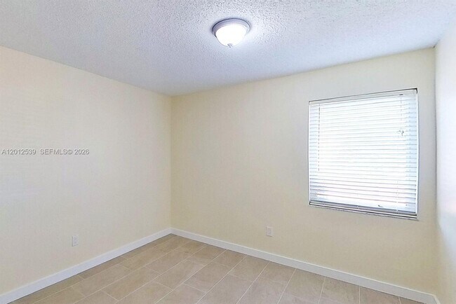 Building Photo - 2020 NW 119th St