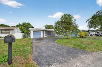 Building Photo - 6219 SW 20th Ct