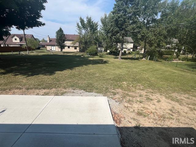 Building Photo - 1532 W Dupont Rd