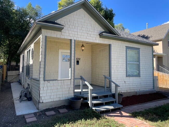 Primary Photo - 522 N Spruce St
