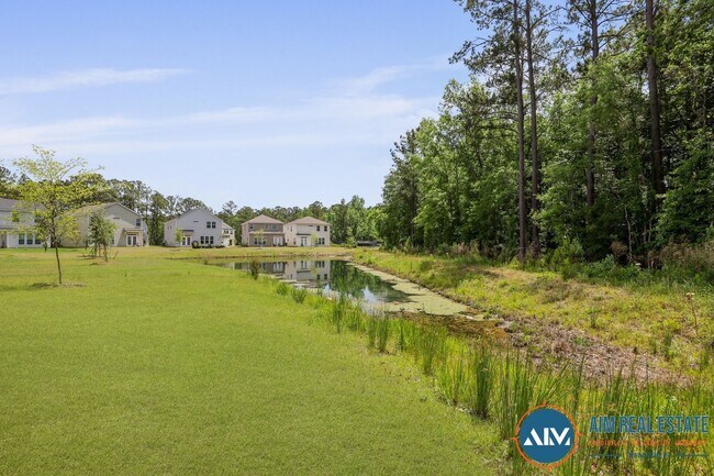 Building Photo - Spacious and Modern 4BR Home in Millstone ...