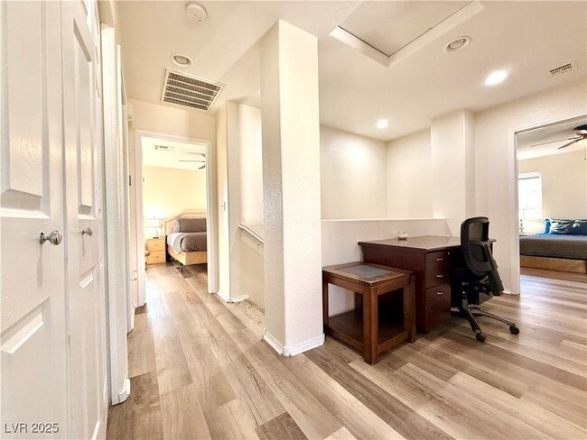 Building Photo - 3817 Bayamon St