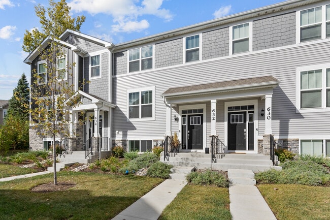 Building Photo - 632 Wolverine Dr