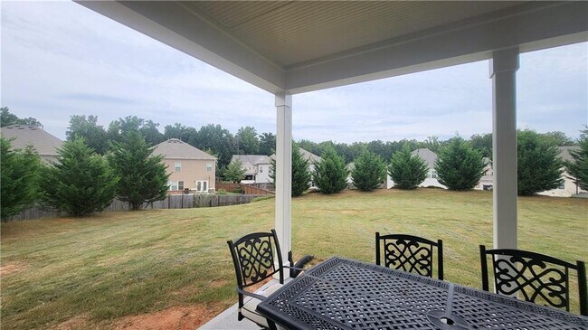 Building Photo - 5295 Rustic Ct