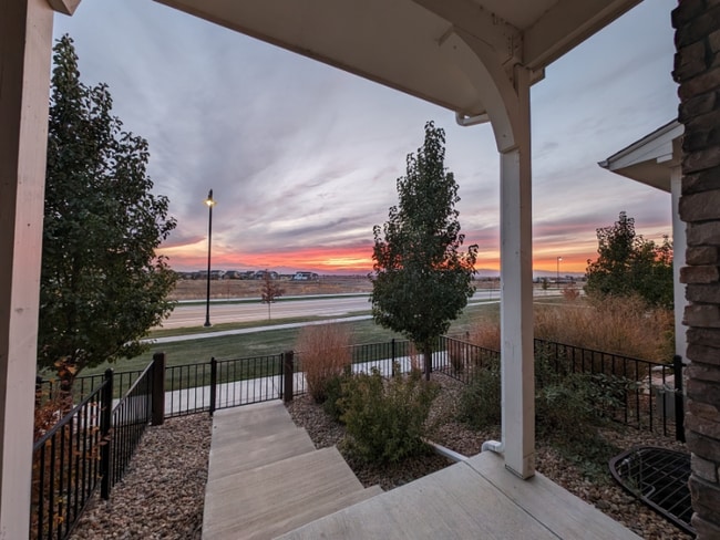 Building Photo - 5055 River Roads Dr