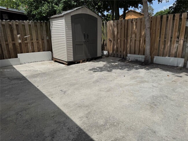 Building Photo - 6713 NW 188th Terrace