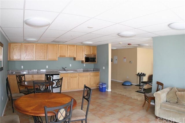 Building Photo - RENT SPECIAL - CONDO in Prime NOHO Art Dis...