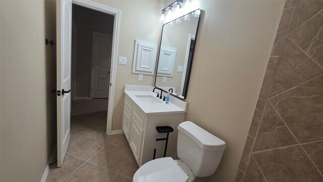 Building Photo - 14818 Orange Bloom Ct