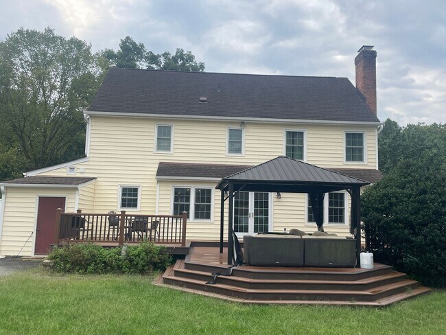 Building Photo - Gayton Green 4 Bedroom  2.5 Bath Home