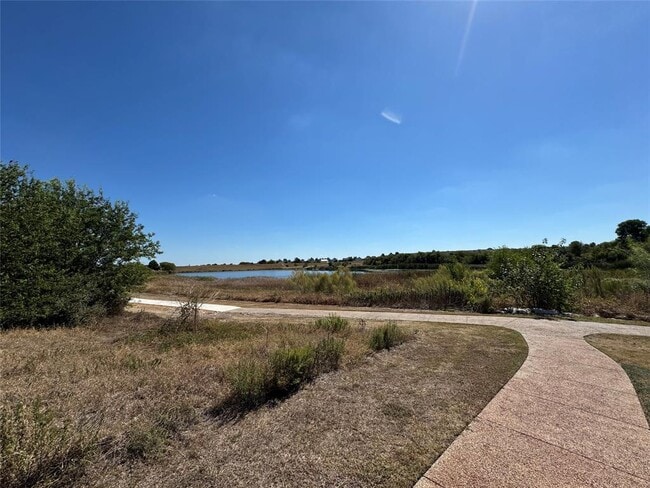 Building Photo - 247 Simon