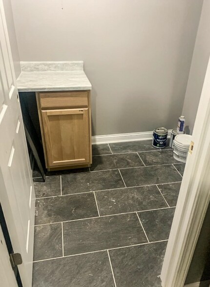 Building Photo - 3909 Range Line Rd