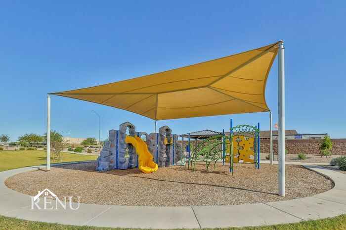 Building Photo - 35564 W San Capistrano Ave