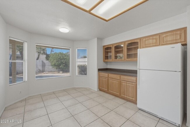 Building Photo - 202 S Del Pueblo St