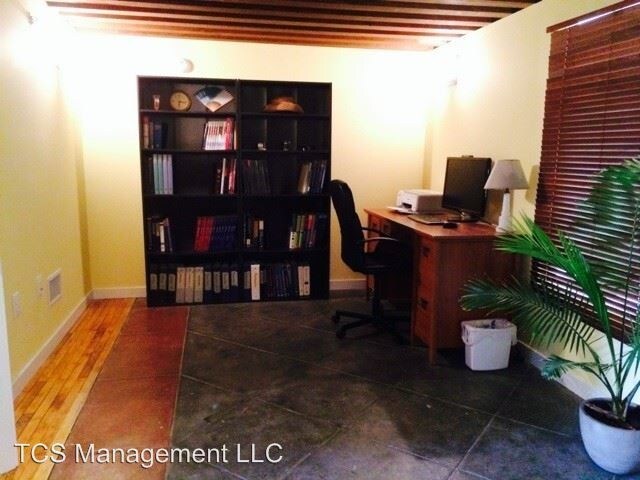 Building Photo - 1201 Fitzwater St