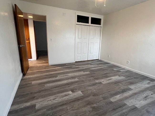 Building Photo - 2512 Edwards Ave