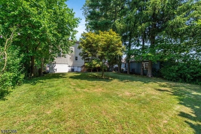 Building Photo - 99 Chesapeake Ave