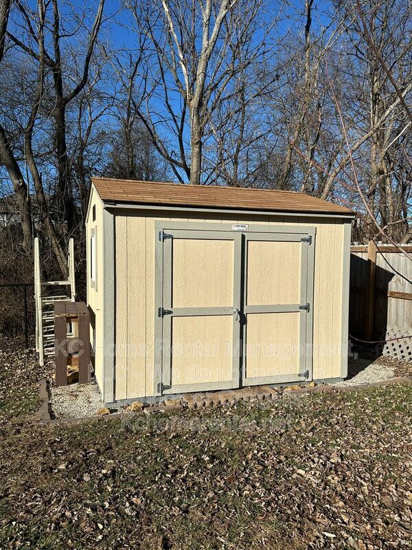 Building Photo - 224 S Huntsman Blvd