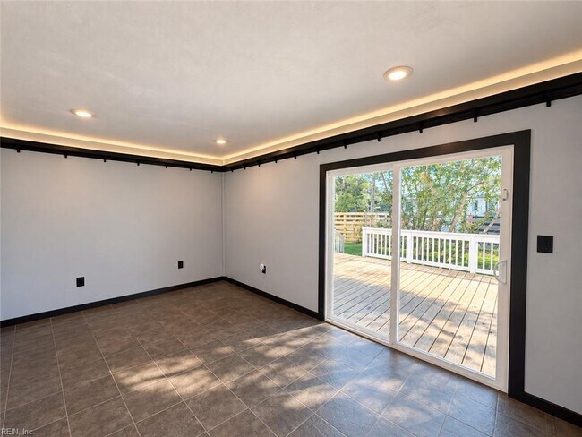 Building Photo - 410 Burleigh Ave