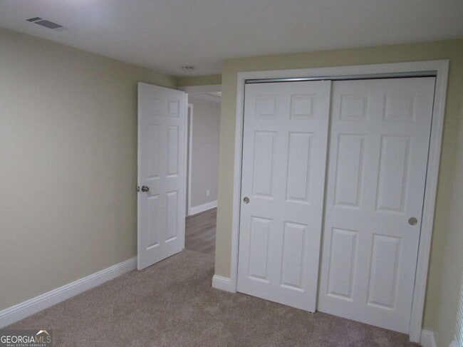 Building Photo - 112 Judy Ave