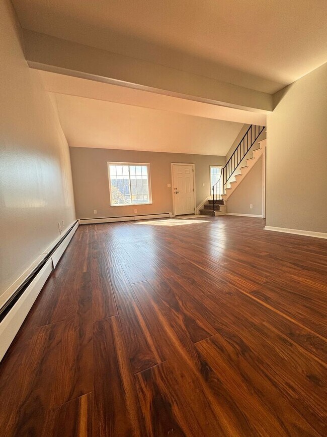 Interior Photo - Sunrise Utica