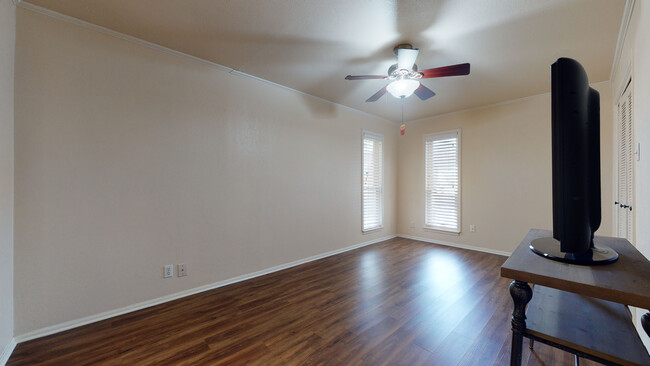 Building Photo - 13519 Beltway St
