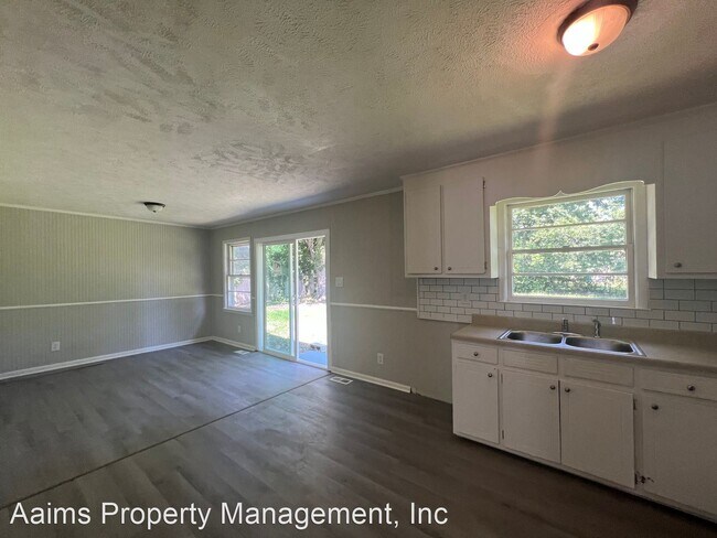 Building Photo - 3 br, 2 bath House - 1436 Gairloch
