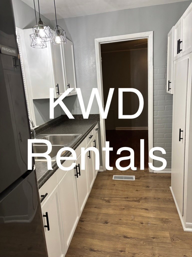 Building Photo - 129 Green Acre Dr