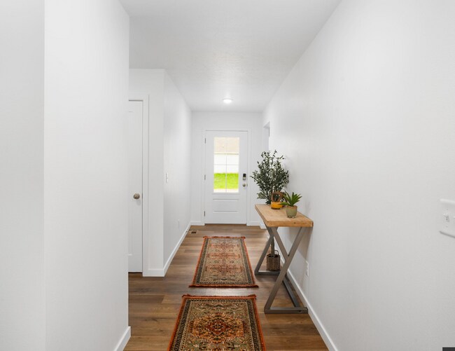 Building Photo - 3903 Appledore Ct