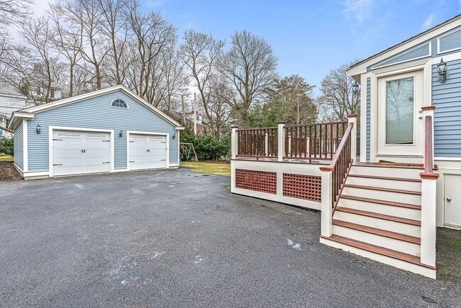 Building Photo - 34 Glen Rd