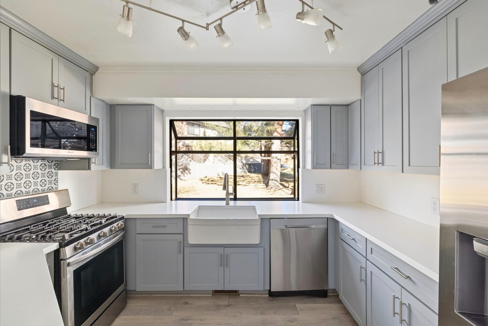 Kitchen - 4647 Burgundy Ln