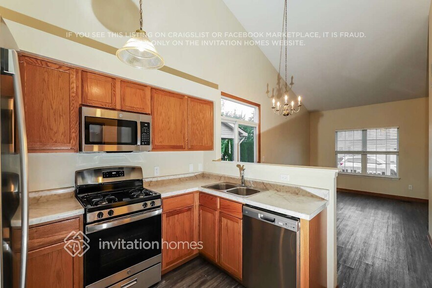 Building Photo - 680 Shannon Dr