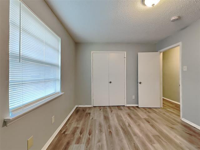 Building Photo - 1525 Gardenside Dr