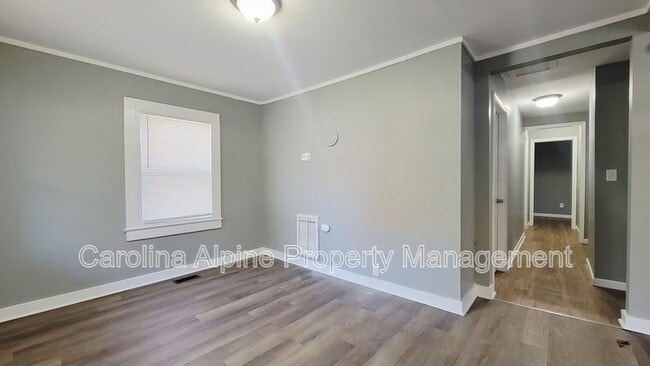 Building Photo - 1018 Frederick St