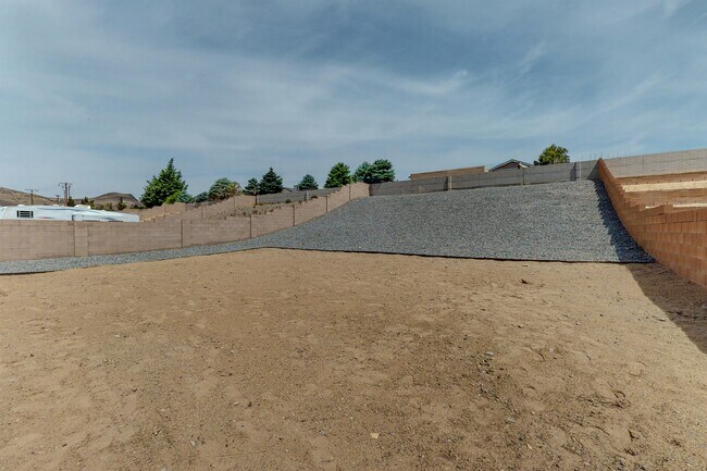 Building Photo - 1930 Camino Rustica SW