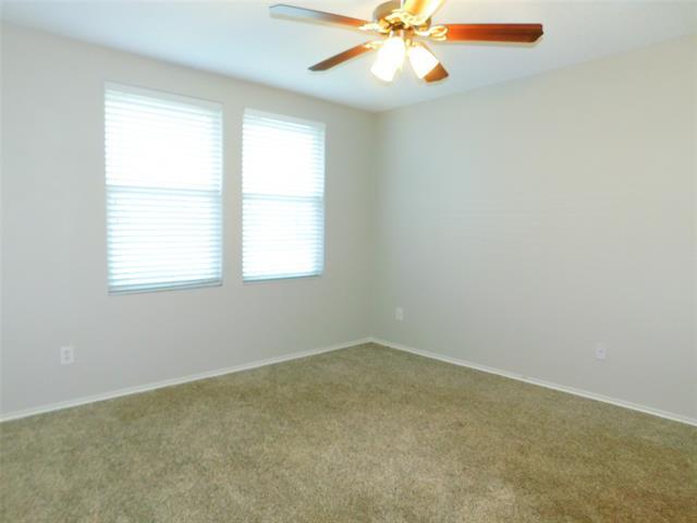 Building Photo - 5901 Thoroughbred Trail