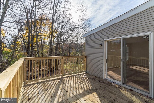 Building Photo - 414 Windsor Cir