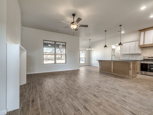 Building Photo - New Home in Azalea Farms!