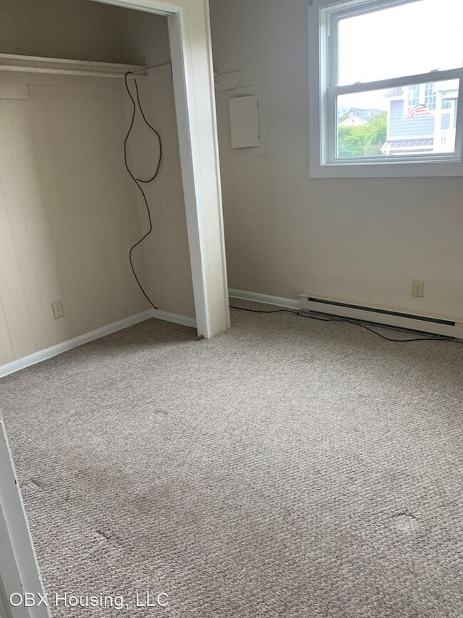 Building Photo - 3 br, 2 bath House - 132 Bayberry Drive