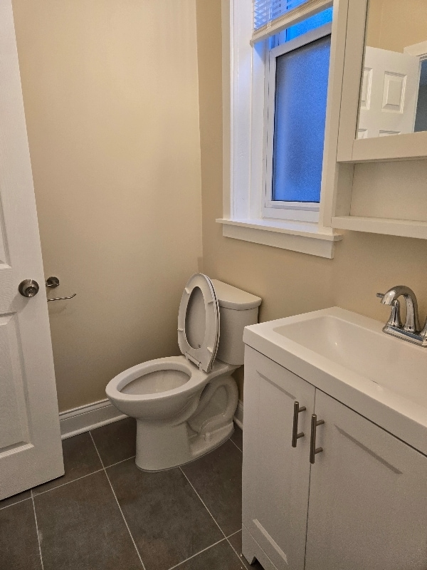 Building Photo - 4801 W Armitage Ave